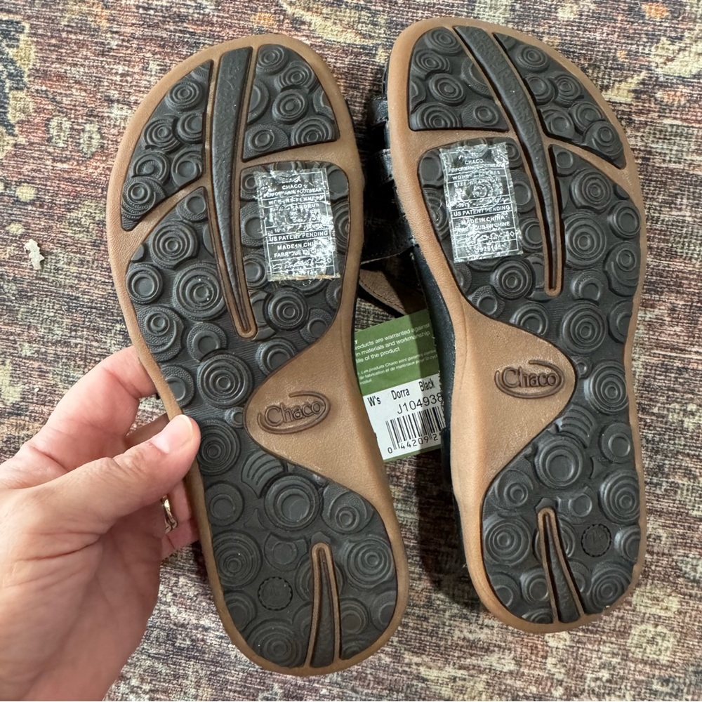 Chaco Dorra Leather Sandals Black 5 NWT - Picture 4 of 4